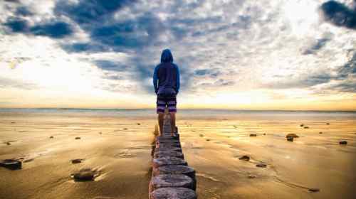 Urteil und Heimsuchung: Wie man emotionale Muster entschlüsselt